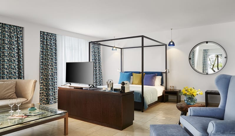 Eagles Palace-Grand Suite Private Pool Sea Front Bedroom_13203